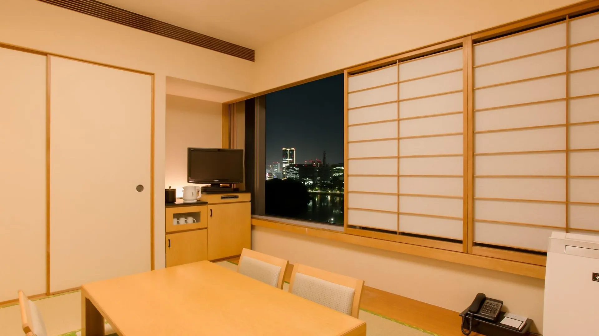 Hotel Grand Arc Hanzomon Tokyo 3*,