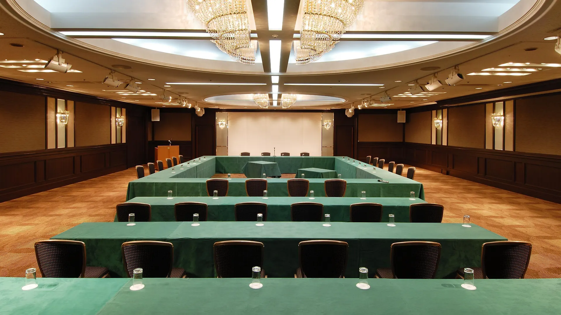 Hotel Grand Arc Hanzomon Tokyo